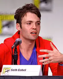 Seth Gabel Age, Net Worth, Height, Affair, and More