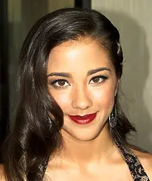 Seychelle Gabriel Age, Net Worth, Height, Affair, and More