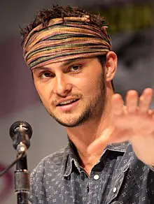 Shiloh Fernandez Age, Net Worth, Height, Affair, and More