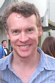 Tate Donovan Height, Age, Net Worth, More