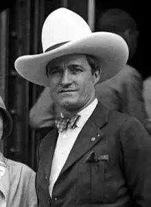 Tom Mix Height, Age, Net Worth, More