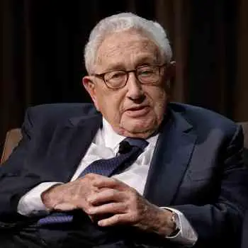  Henry Kissinger