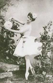 Lyubov Yegorova (ballerina).jpg